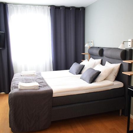Hotell Gaestis Tierp Zewnętrze zdjęcie