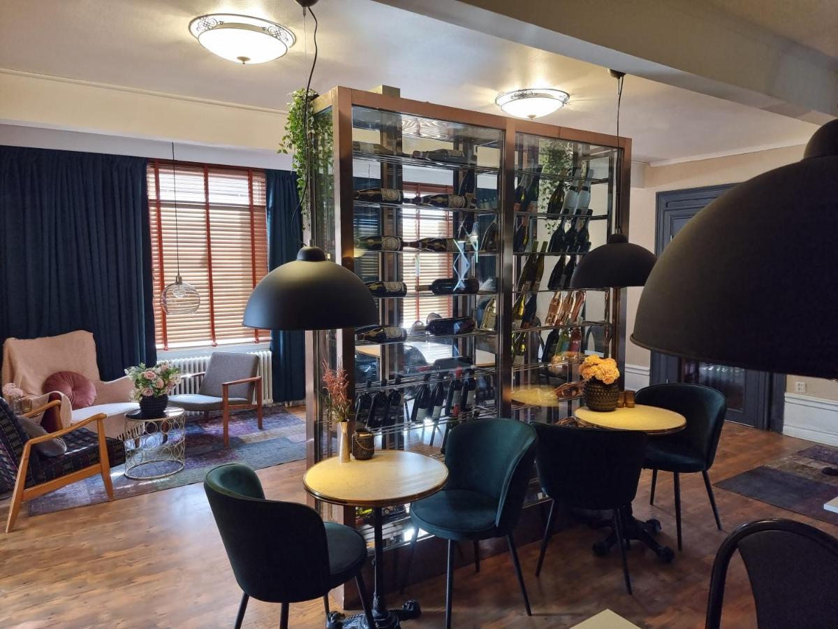 Hotell Gaestis Tierp Zewnętrze zdjęcie