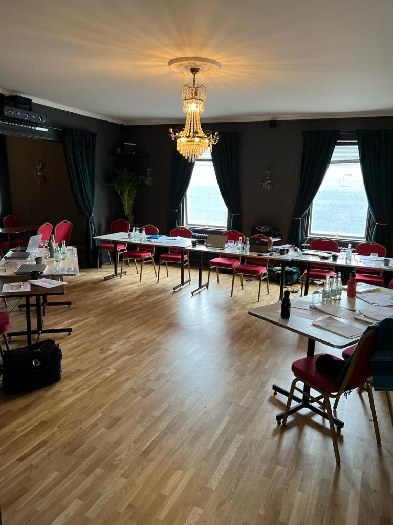 Hotell Gaestis Tierp Zewnętrze zdjęcie